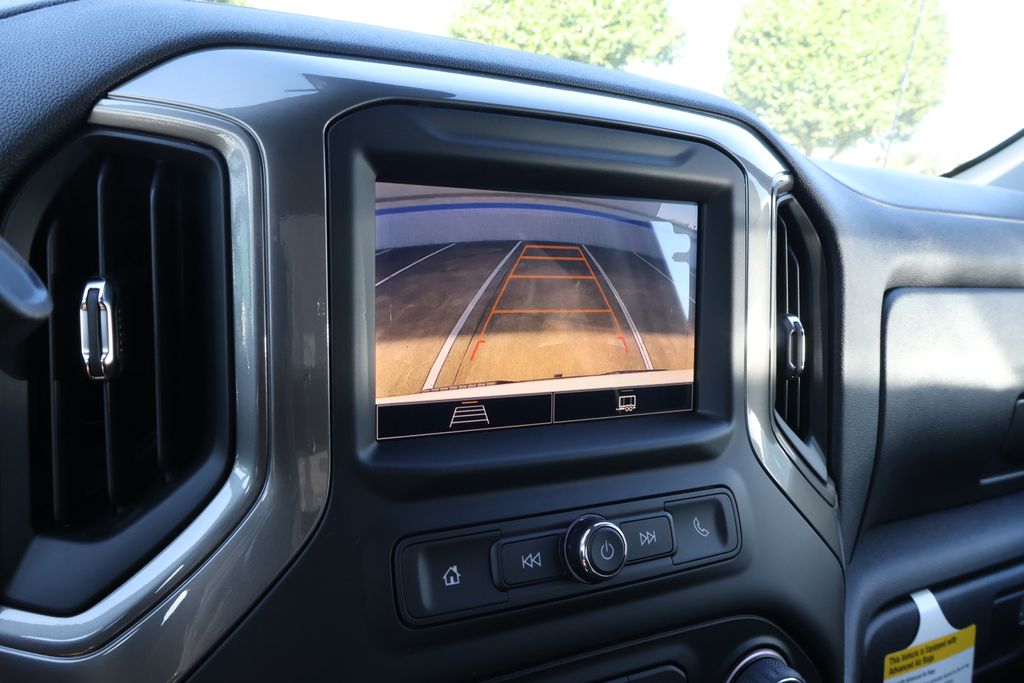 Thumbnail: 2026 Chevrolet Silverado 1500 - 24