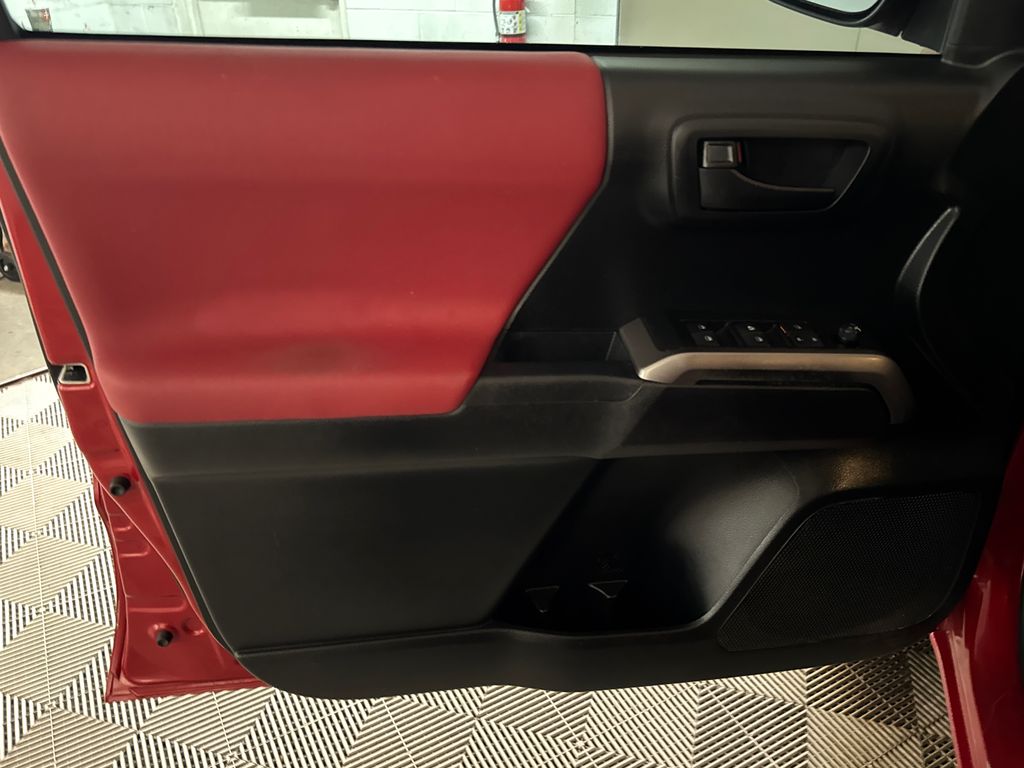 Certified Used 2022 Red Toyota SR5 image 15