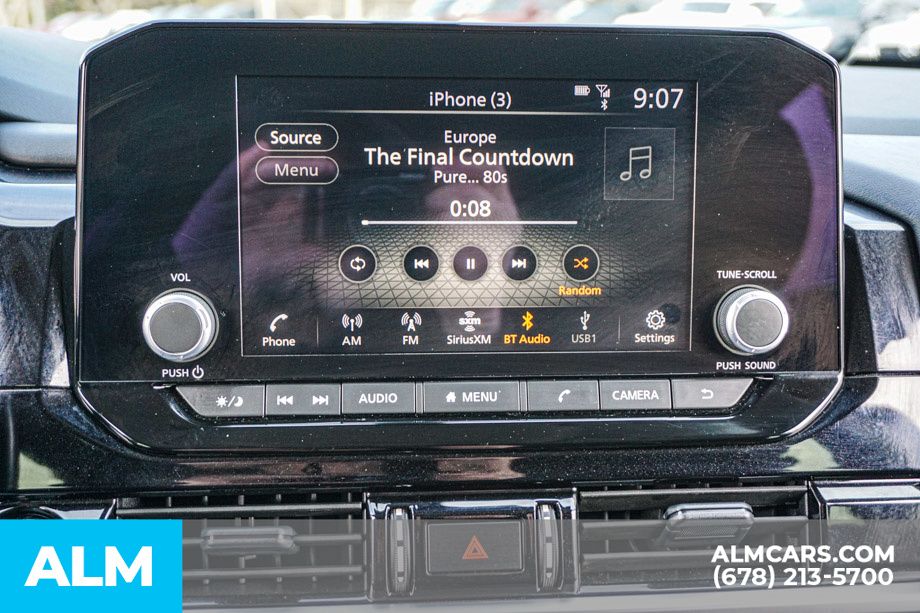 2025 Nissan Pathfinder SV - Photo 38
