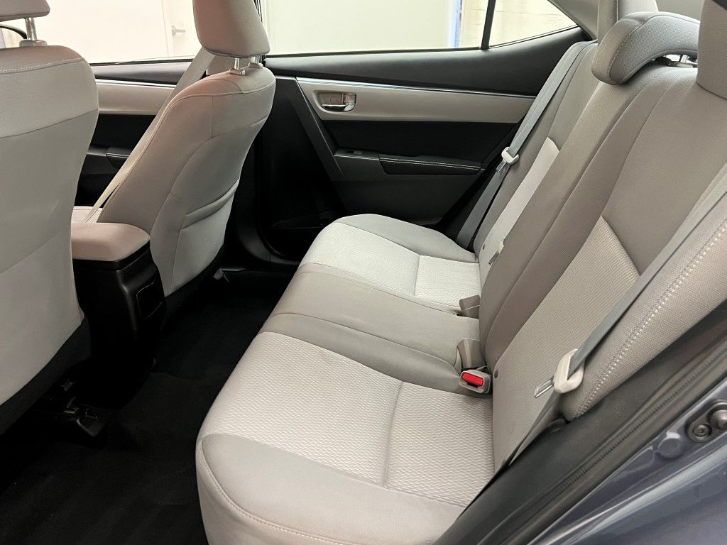 Thumbnail: 2014 Toyota Corolla - 17