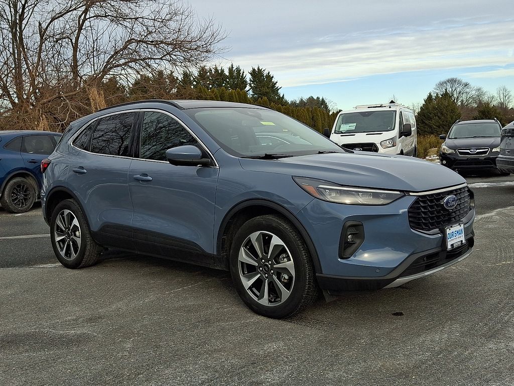 2024 Ford Escape Platinum AWD