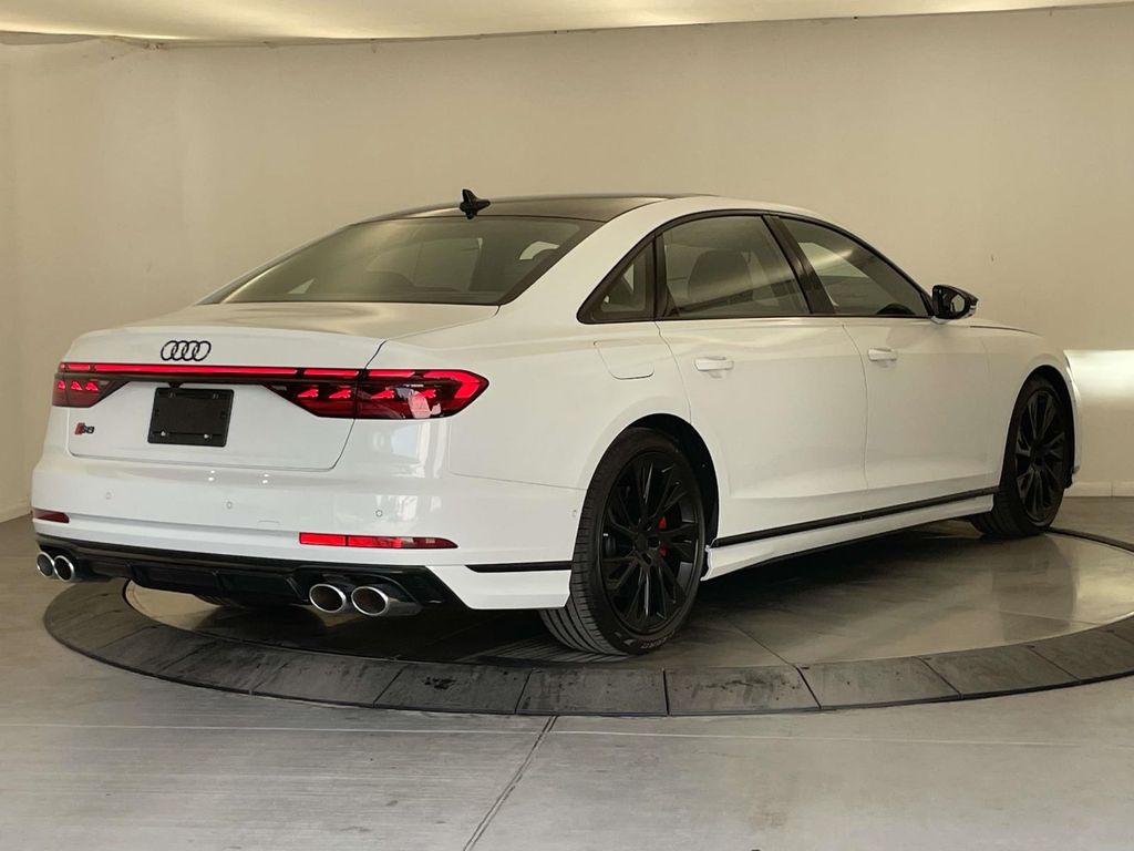 2026 Audi S8 4.0T - 6