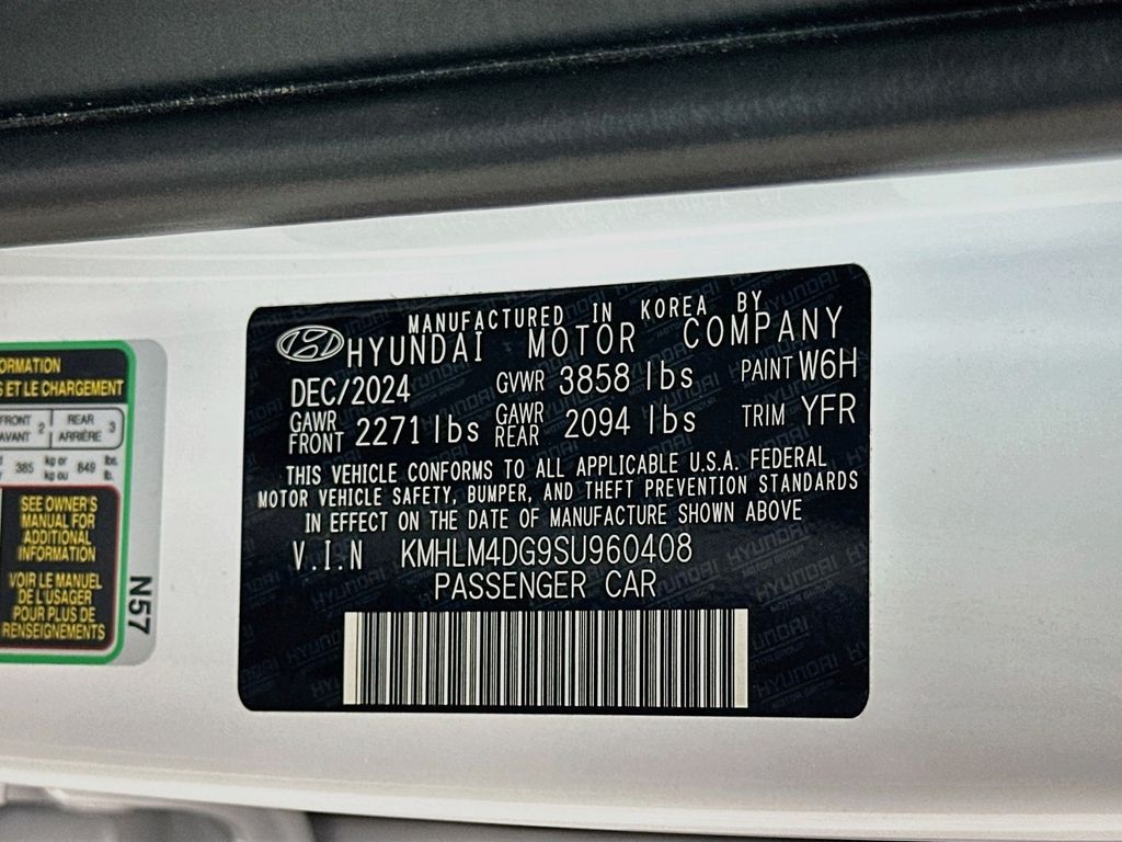 Thumbnail: 2025 Hyundai Elantra - 29