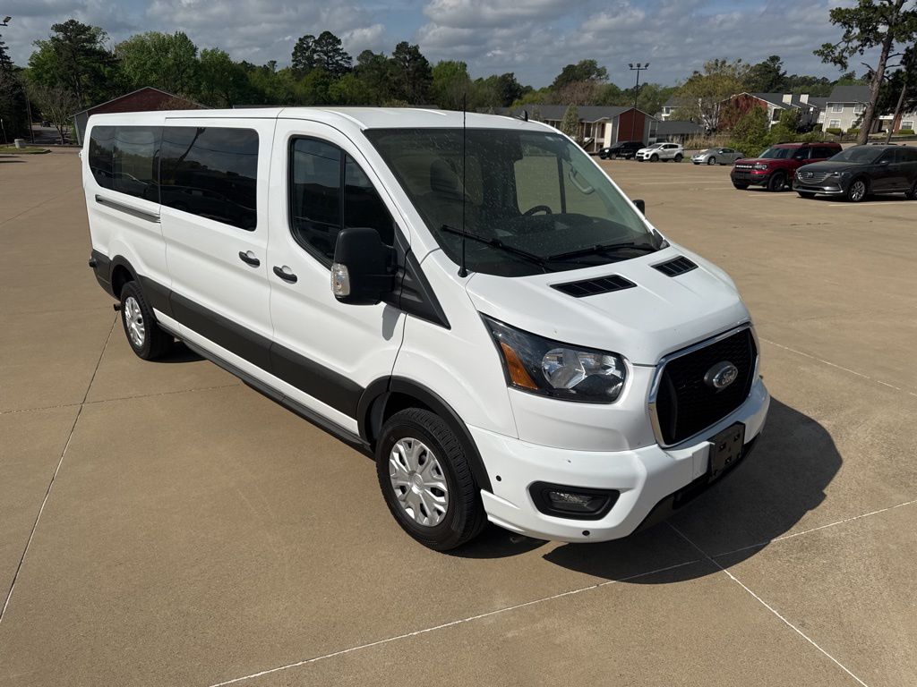 2024 Ford Transit Passenger 350 XLT Low Roof LB RWD