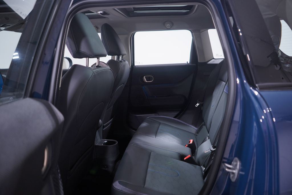 Thumbnail: 2025 MINI Cooper - 9