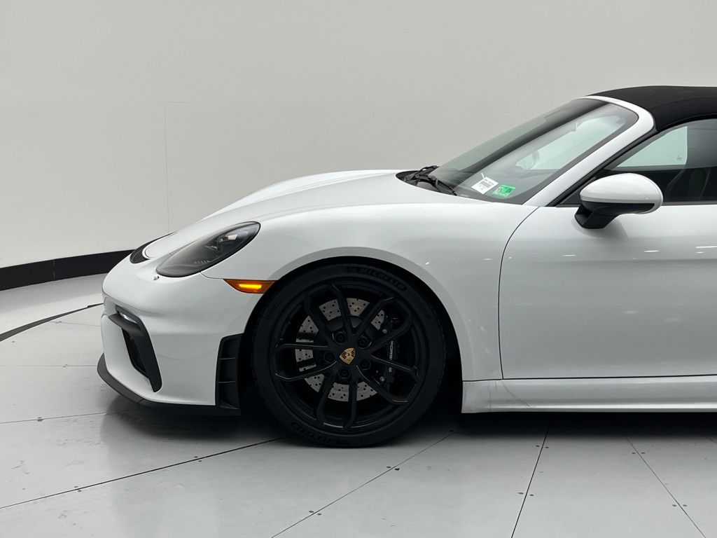 Thumbnail: 2023 Porsche  - 16