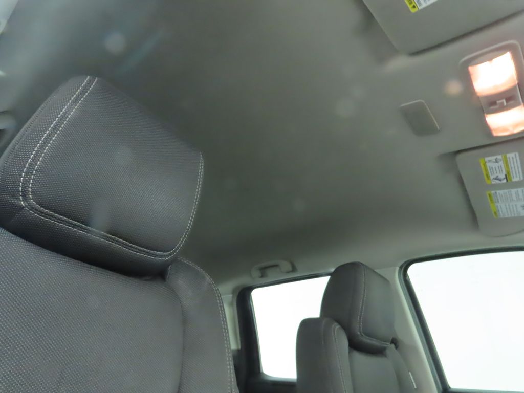 Thumbnail: 2022 Nissan Frontier - 18