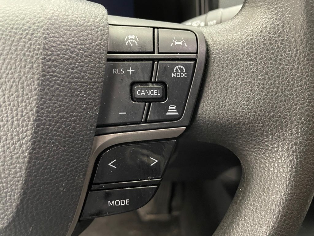 Thumbnail: 2025 Toyota Camry - 22