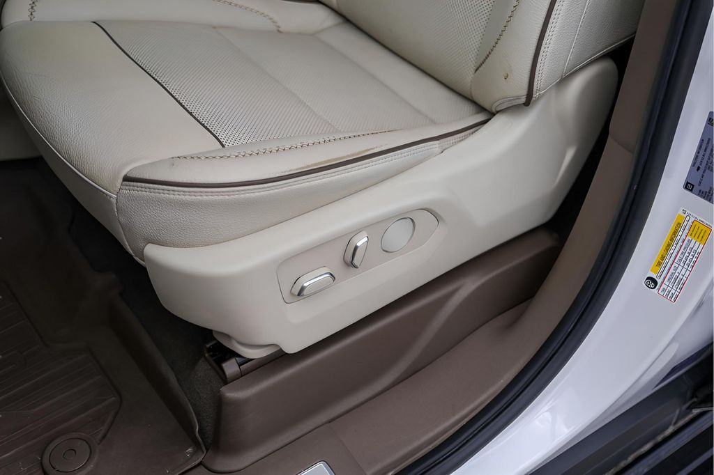 Used Car 2021 Gmc Yukon Xl  Denali For Sale Under $50,000 In Austin, Texas