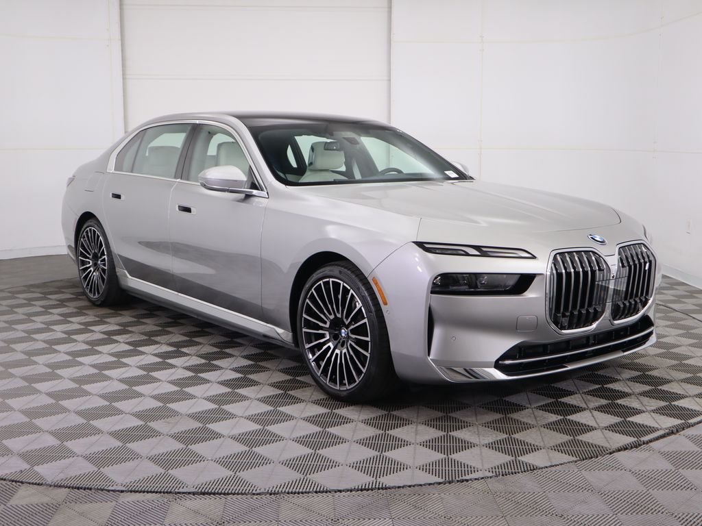 Thumbnail: 2026 BMW i7 - 3