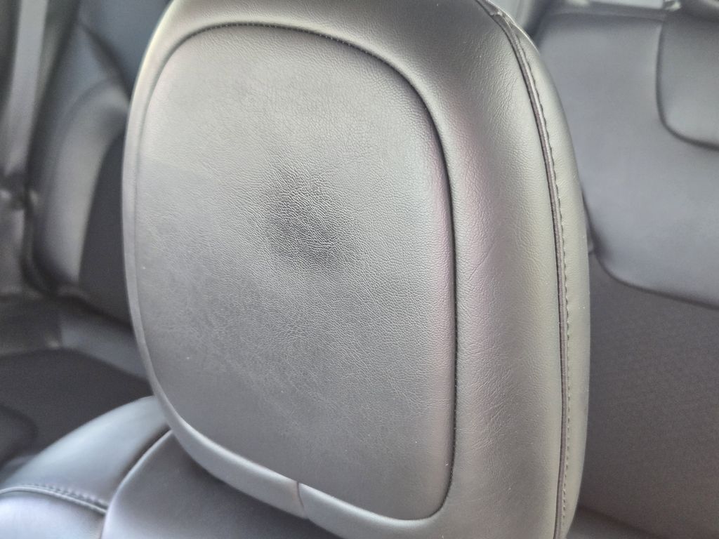 used 2020 Jeep Cherokee car, priced at $19,492