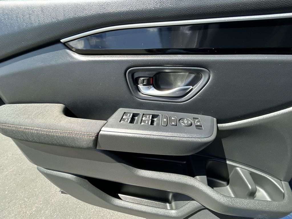 Thumbnail: 2025 Honda Pilot - 13