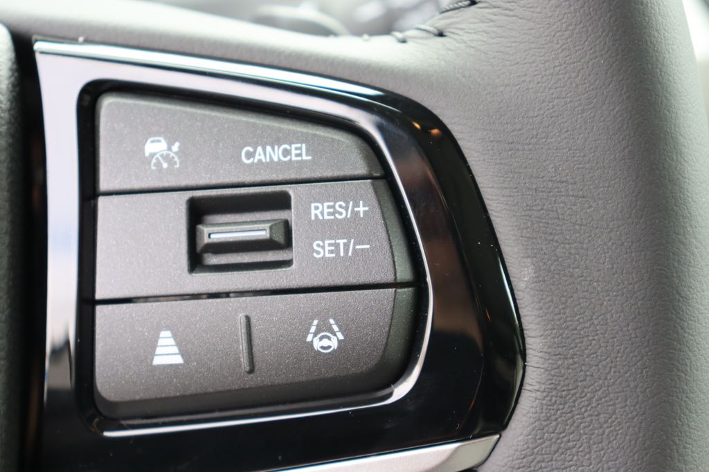 Thumbnail: 2026 Honda Odyssey - 32