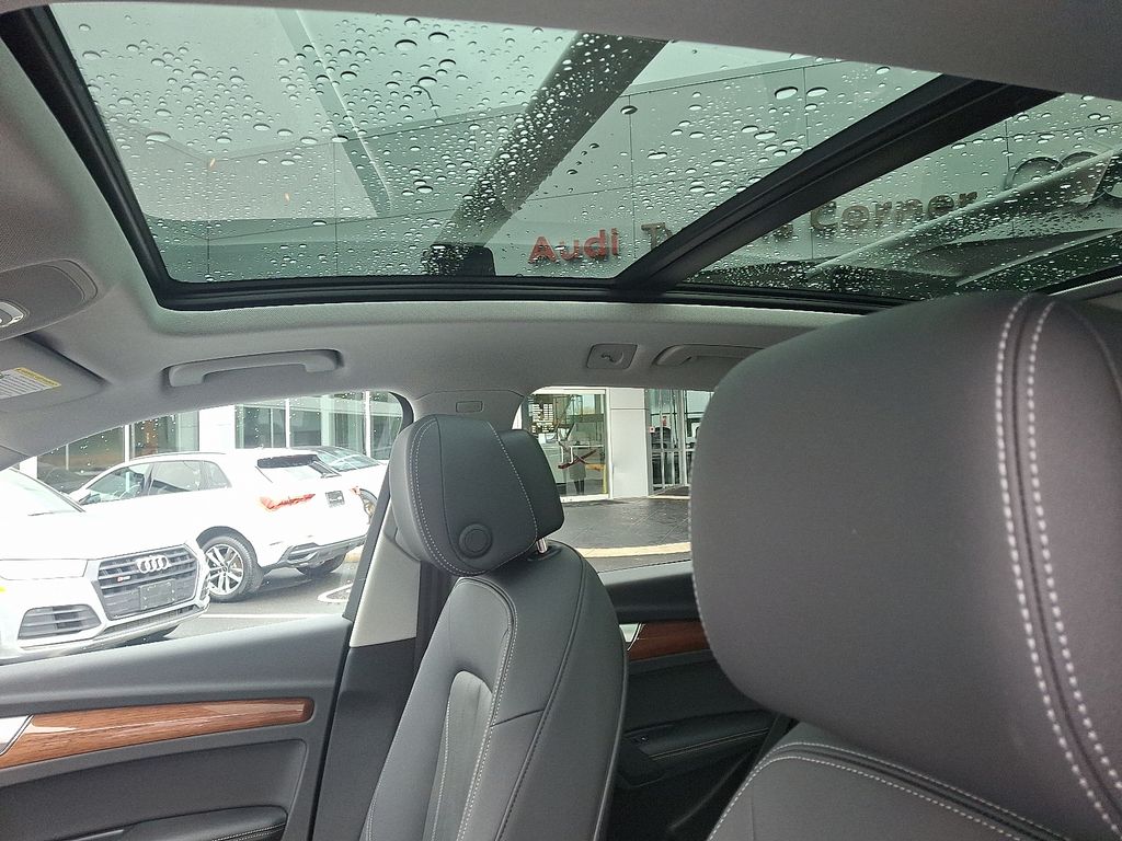 Thumbnail: 2022 Audi Q5 - 14