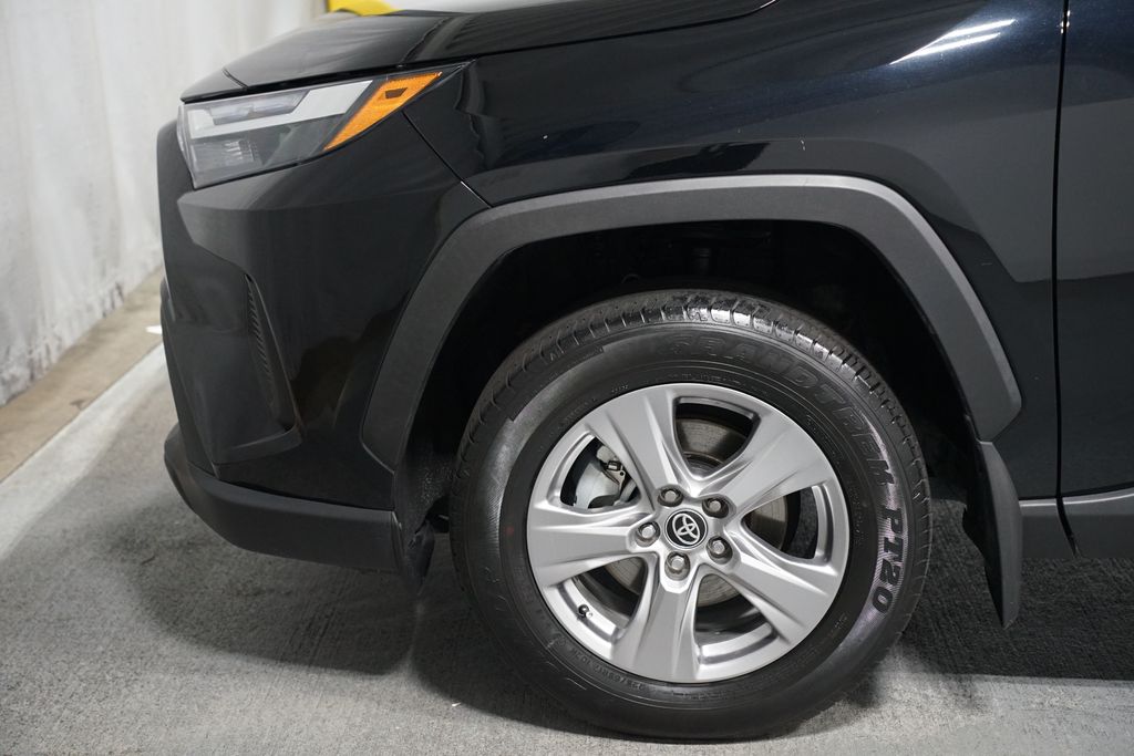 Thumbnail: 2024 Toyota RAV4 - 5