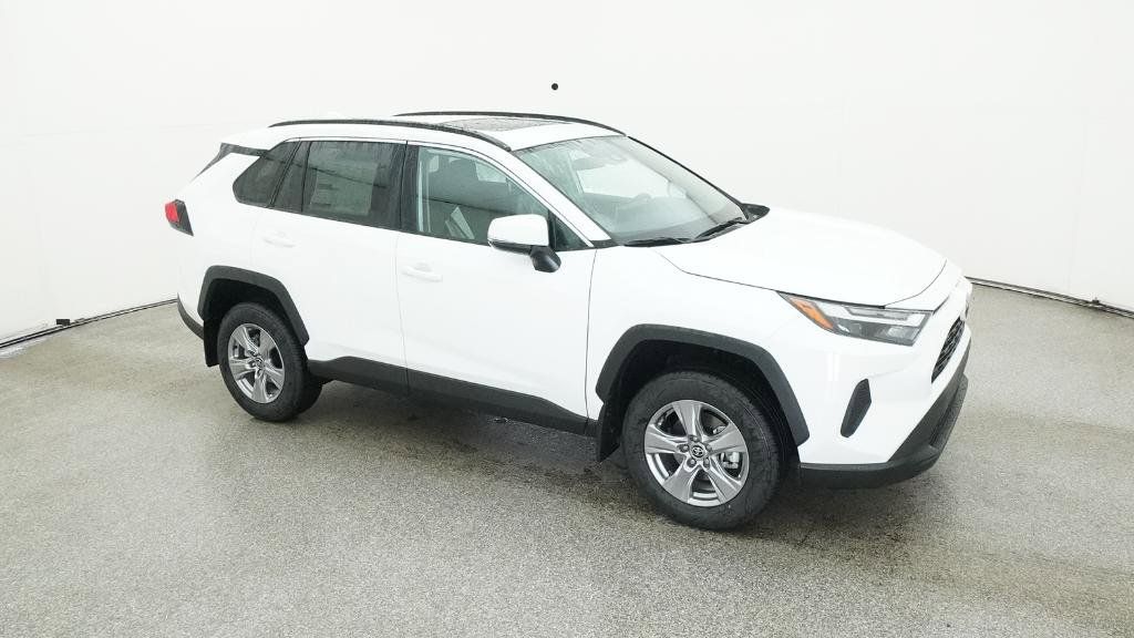 Thumbnail: 2025 Toyota RAV4 - 14