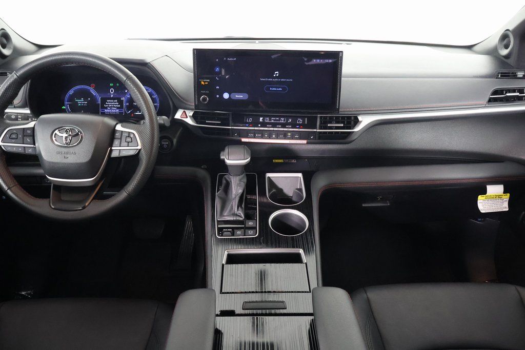 Thumbnail: 2026 Toyota Sienna - 7
