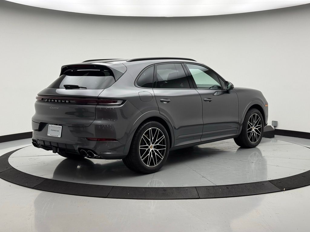 Thumbnail: 2025 Porsche Cayenne - 7