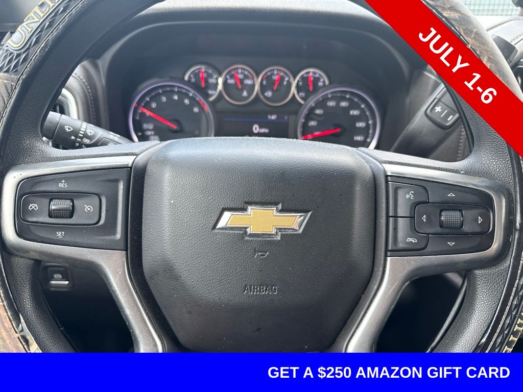 Used 2020 Black Chevrolet LT image 8