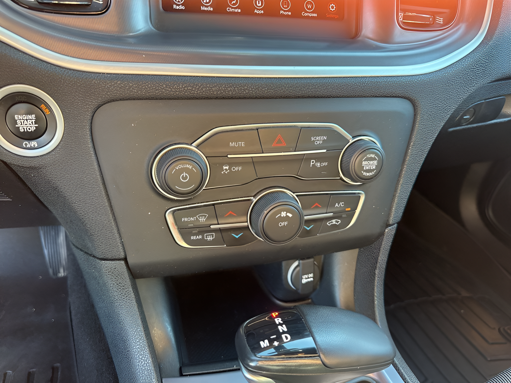 Used Car 2020 Dodge Charger  Sxt For Sale Under $25,000 In Austin, Texas