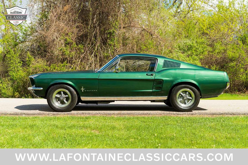 1967 Ford Mustang 43