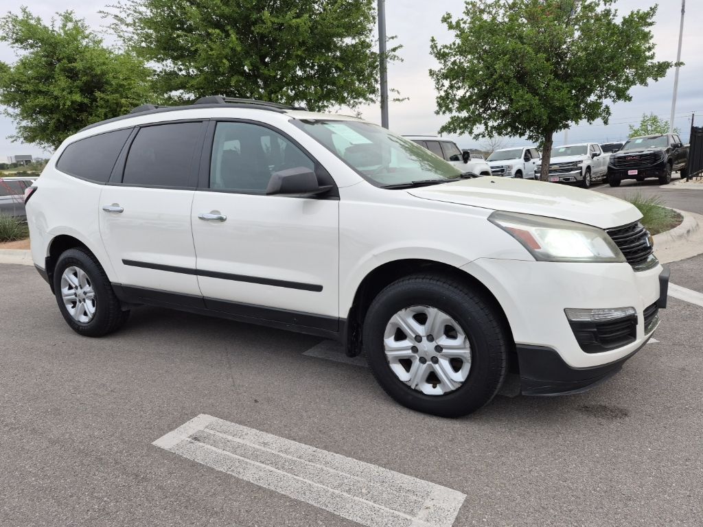Used Car 2015 Chevrolet Traverse  Ls For Sale Under $10,000 In Austin, Texas