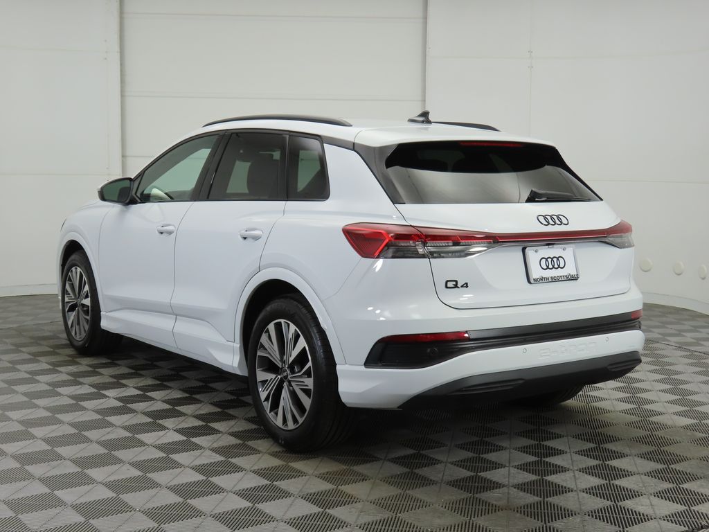2025 Audi Q4 e-tron  7