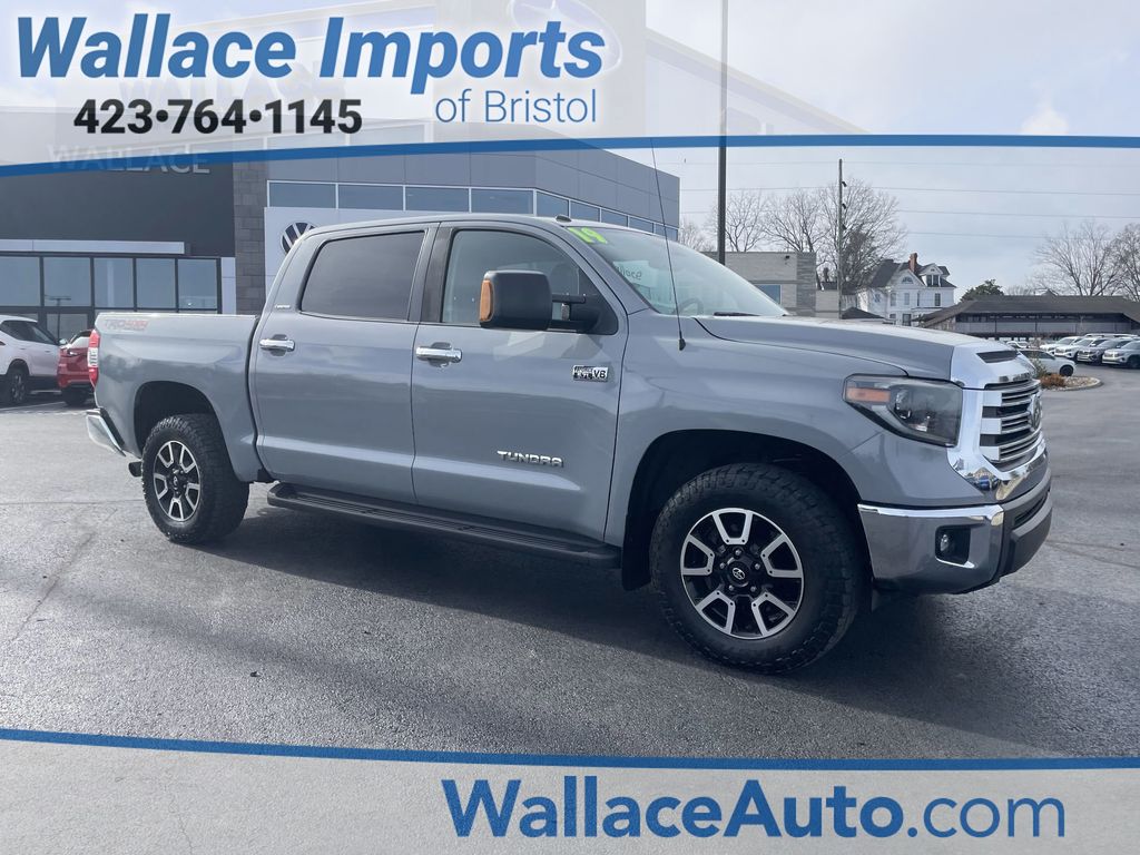 Gray 2019 Toyota Tundra Pickup Truck Four-Wheel Drive 6-Speed Automatic