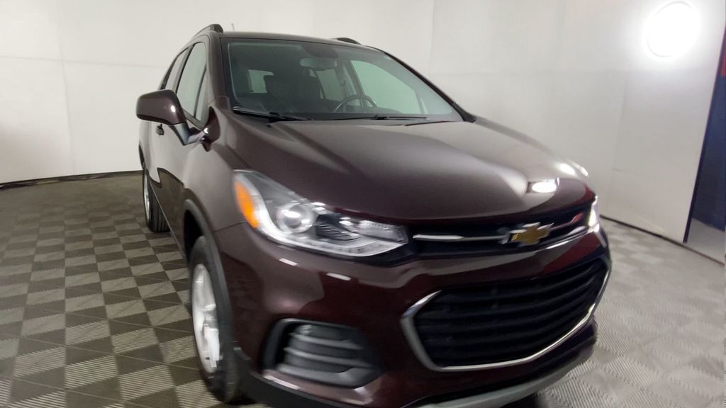 2022 Chevrolet Trax LT photo