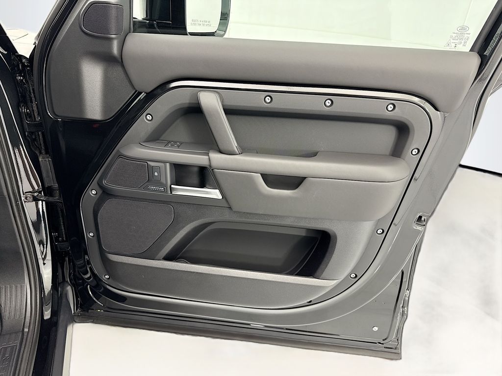 Thumbnail: 2026 Land Rover Defender - 24