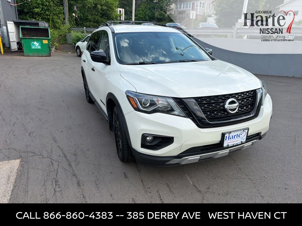 2019 Nissan Pathfinder SV