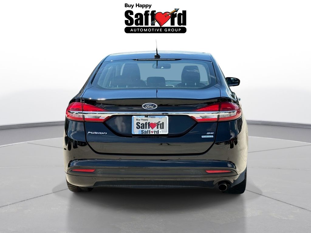 Used 2018 Black Ford SE image 7