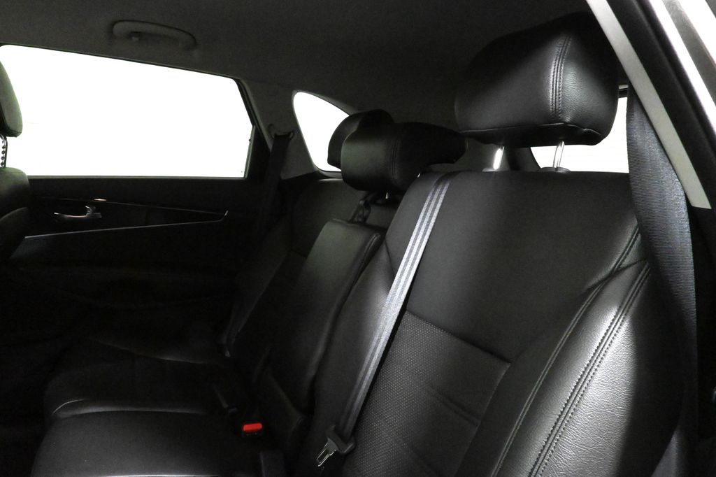 2016 Kia Sorento LX 4