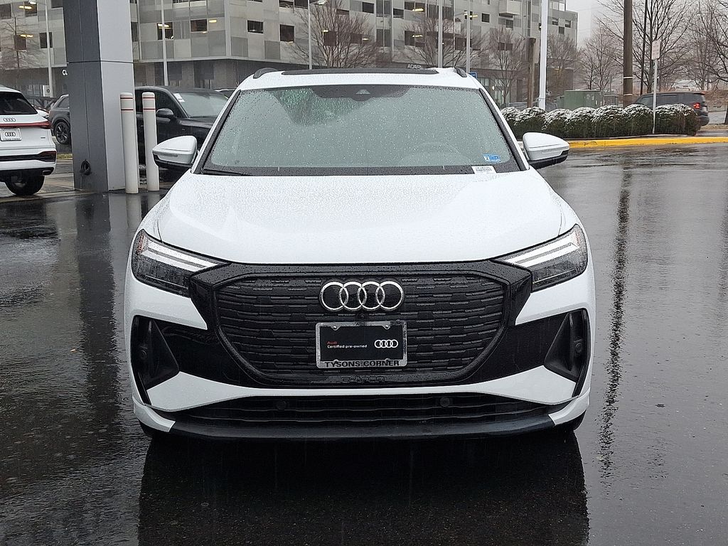 Thumbnail: 2024 Audi Q4 e-tron - 2