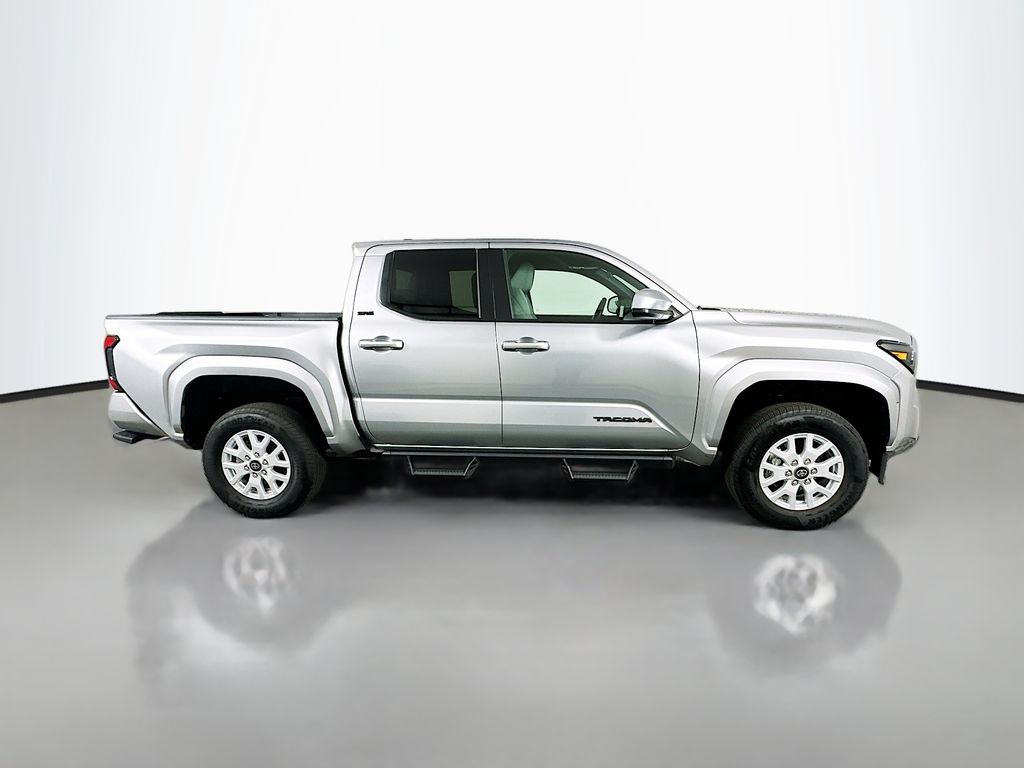 Thumbnail: 2025 Toyota Tacoma - 4