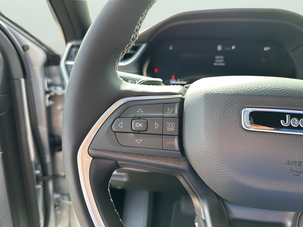 New Car 2025 Jeep Grand Cherokee  For Sale Under $40,000 In Austin, Texas