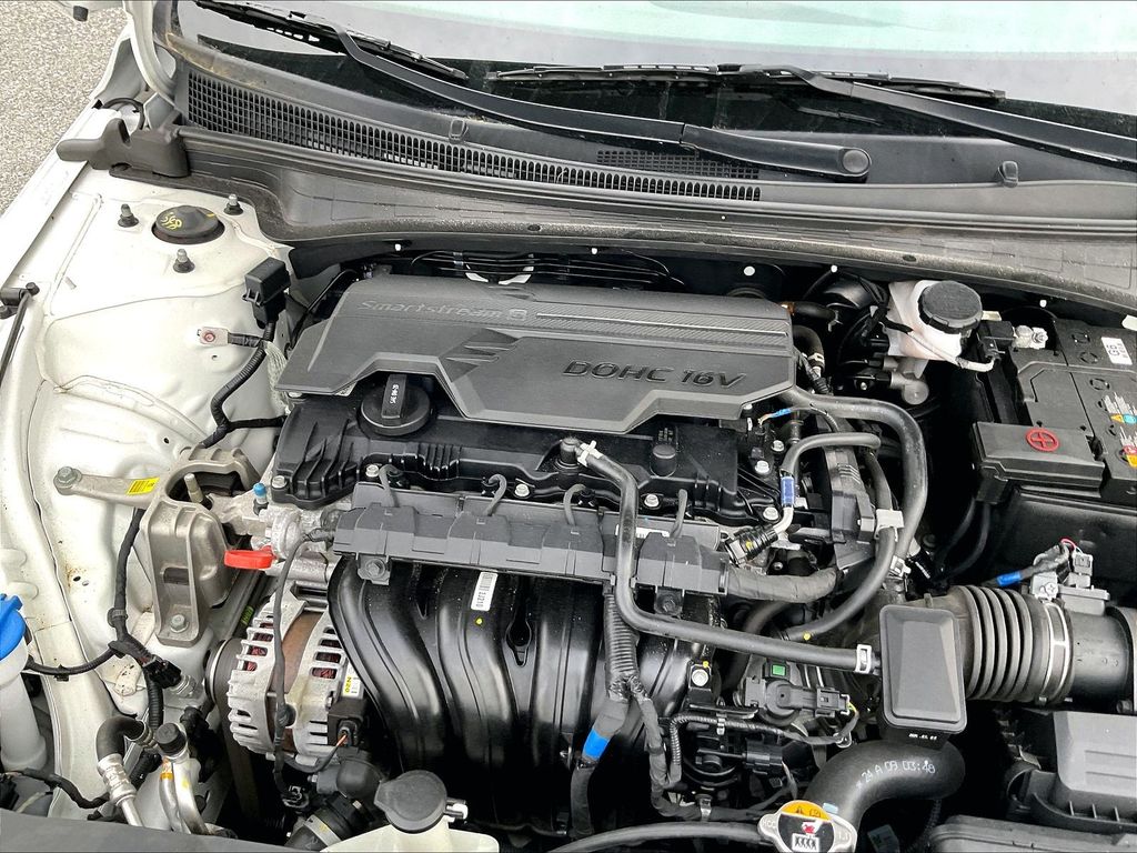 2024 Hyundai Elantra — photo 33