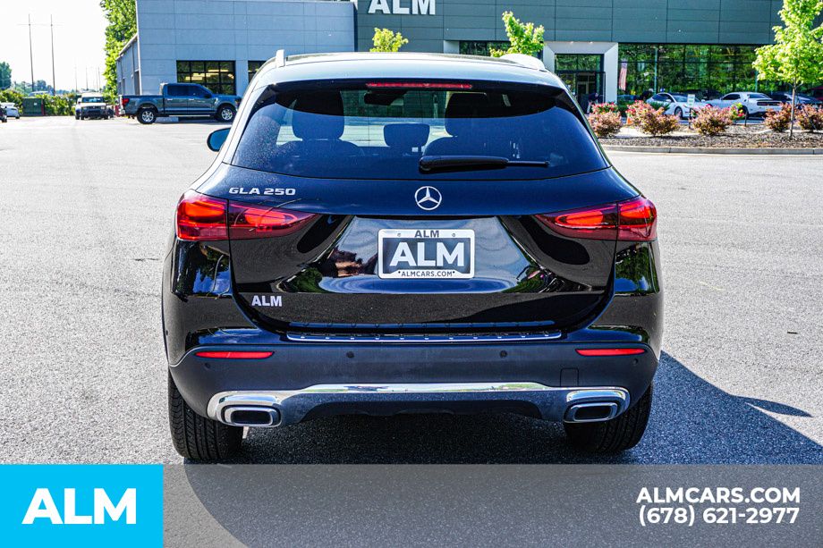 Used 2025 Black Mercedes-Benz GLA 250 image 11