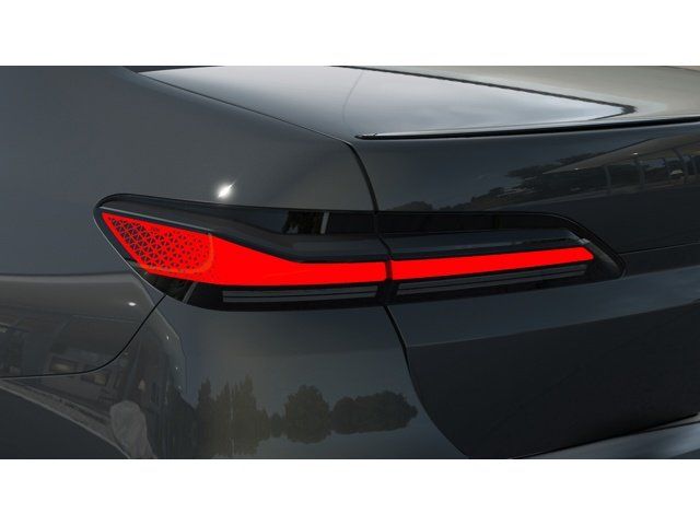 Thumbnail: 2026 BMW 7 Series - 8