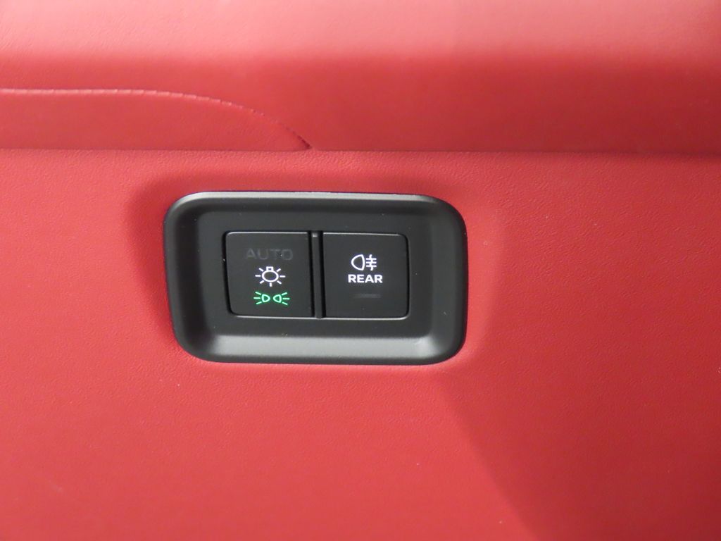 Thumbnail: 2026 Porsche  - 24