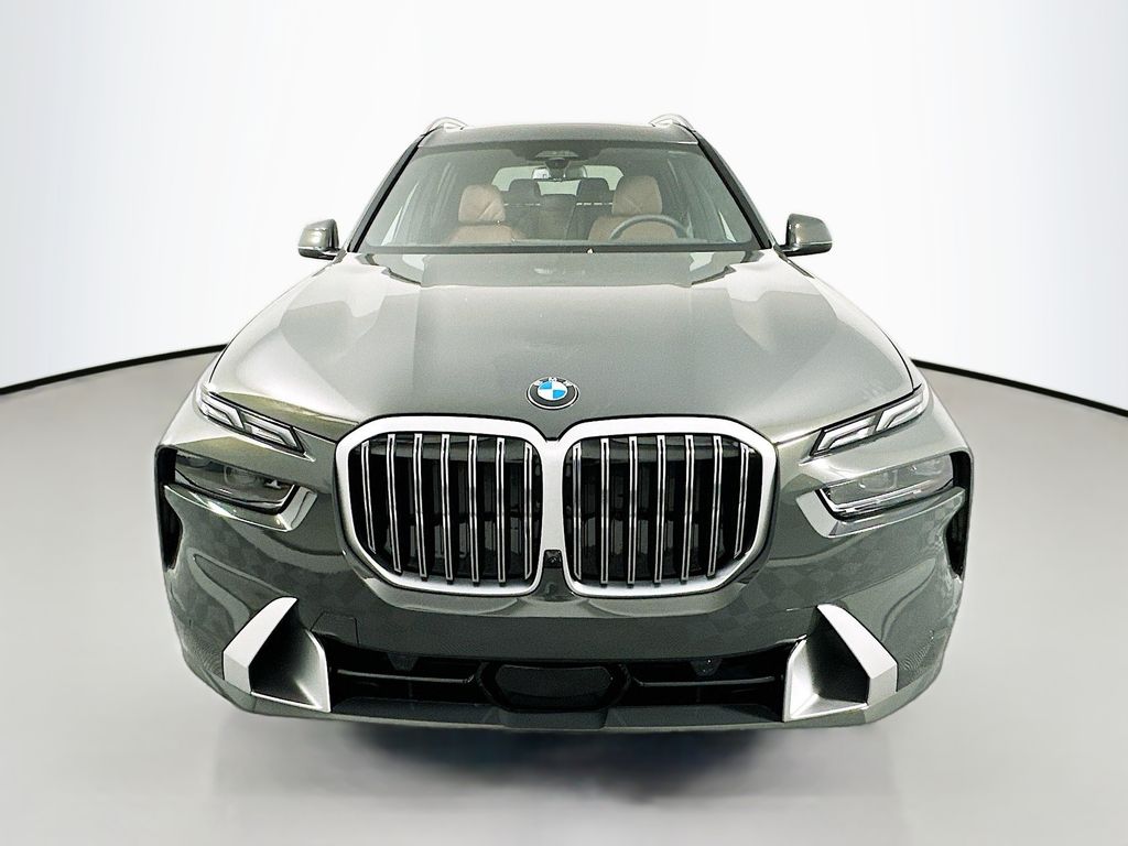 Thumbnail: 2026 BMW X7 - 2