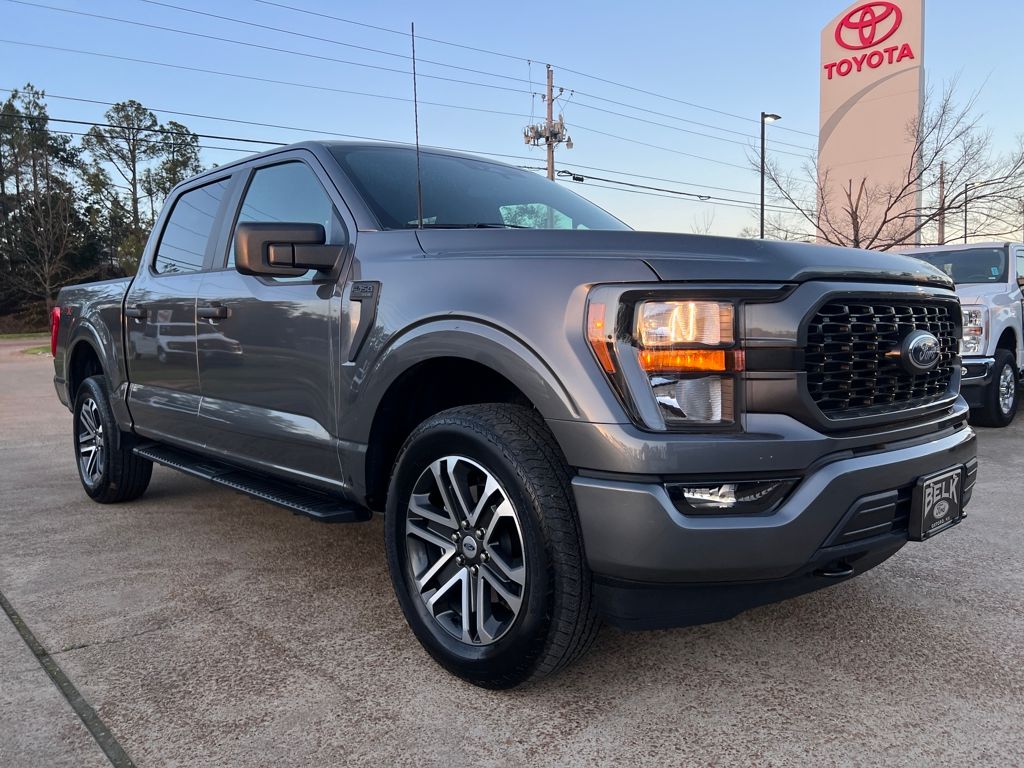 2023 Ford F-150 XL SuperCrew 4WD