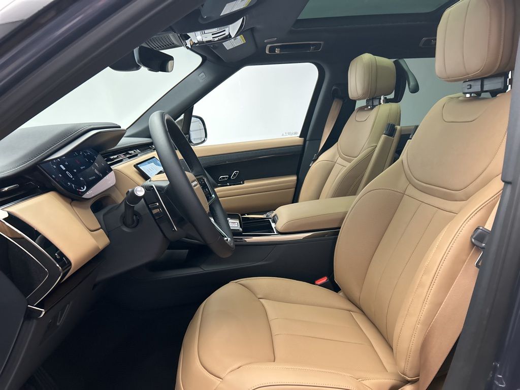 Thumbnail: 2026 Land Rover Range Rover Sport - 12