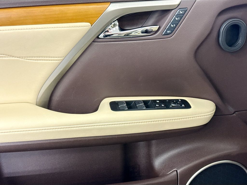 Thumbnail: 2019 Lexus RX - 22