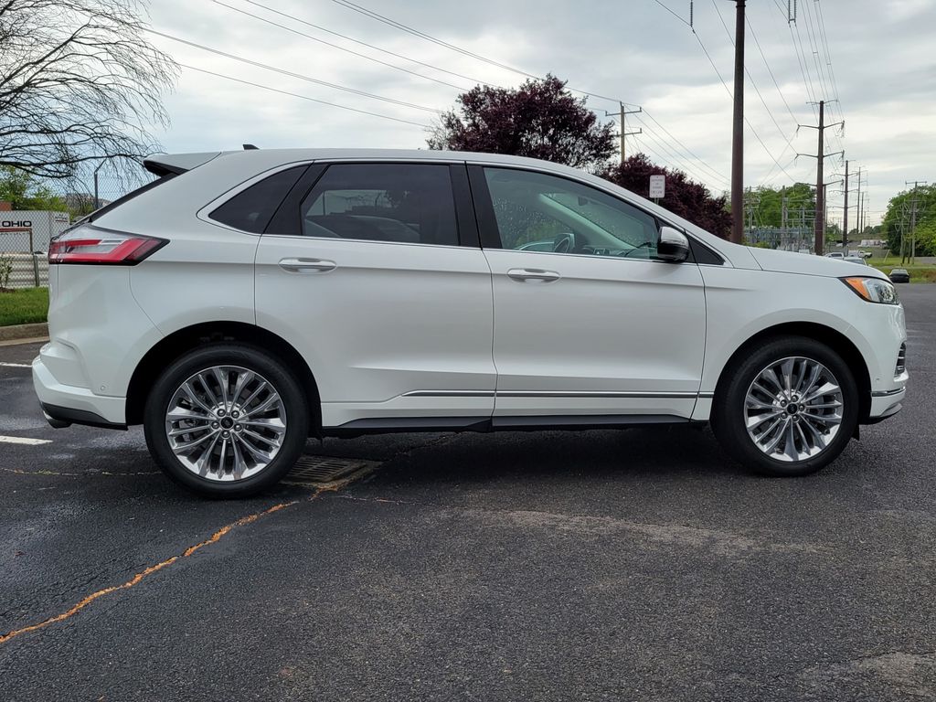 Thumbnail: 2024 Ford Edge - 7