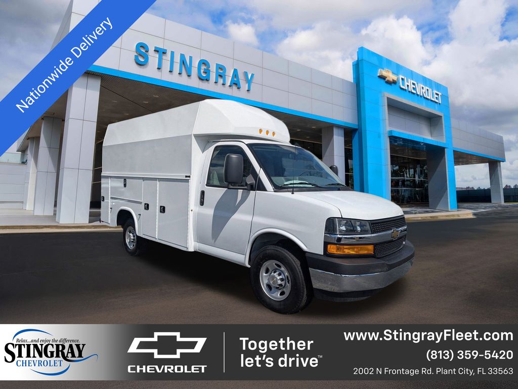 2025 Chevrolet Express Chassis 3500 Cutaway 139