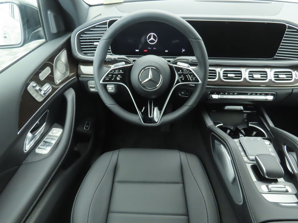 Thumbnail: 2025 Mercedes-Benz GLS - 10