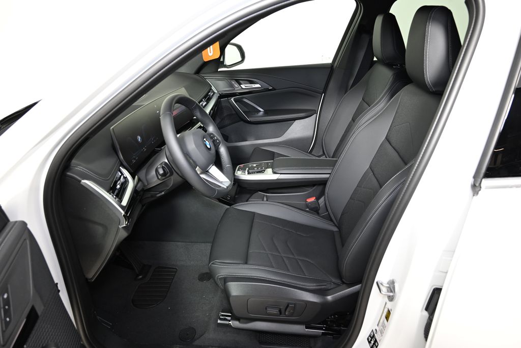 Thumbnail: 2026 BMW X1 - 14