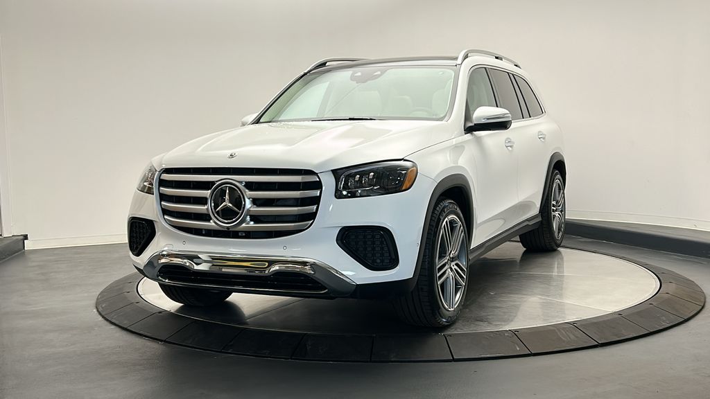 2025 Mercedes-Benz GLS 450 4MATIC 3