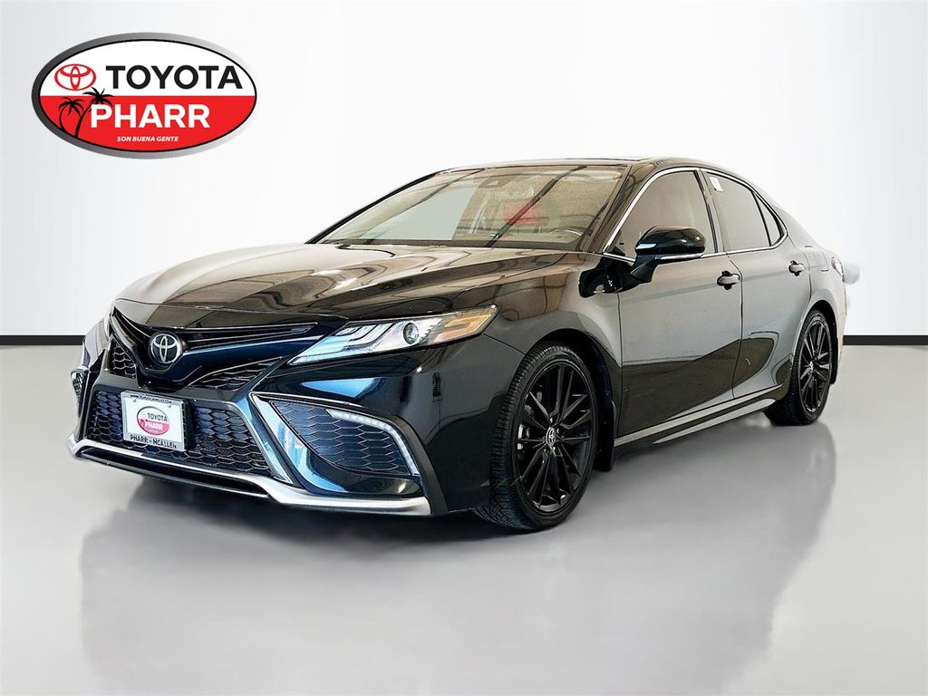 2022 Toyota Camry XSE FWD